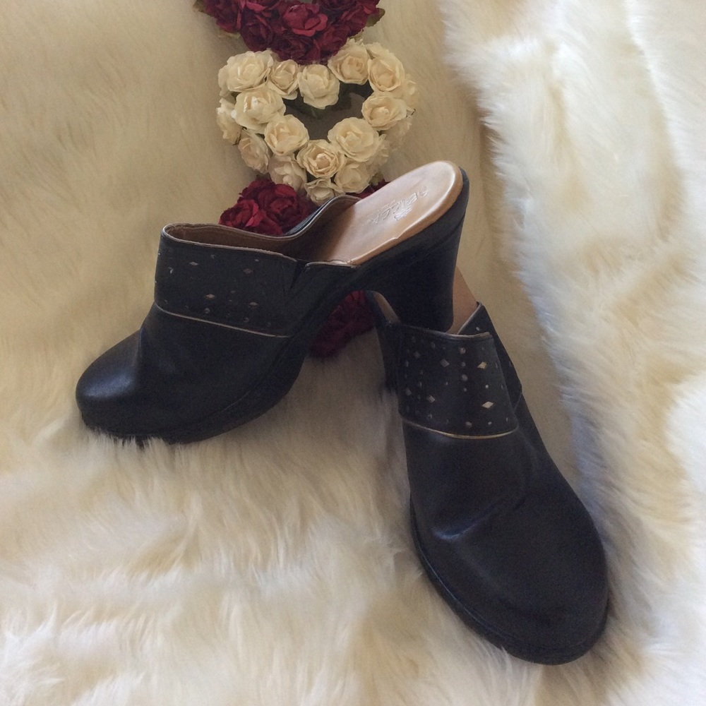 Sbicca  3 inch heel. Price firm